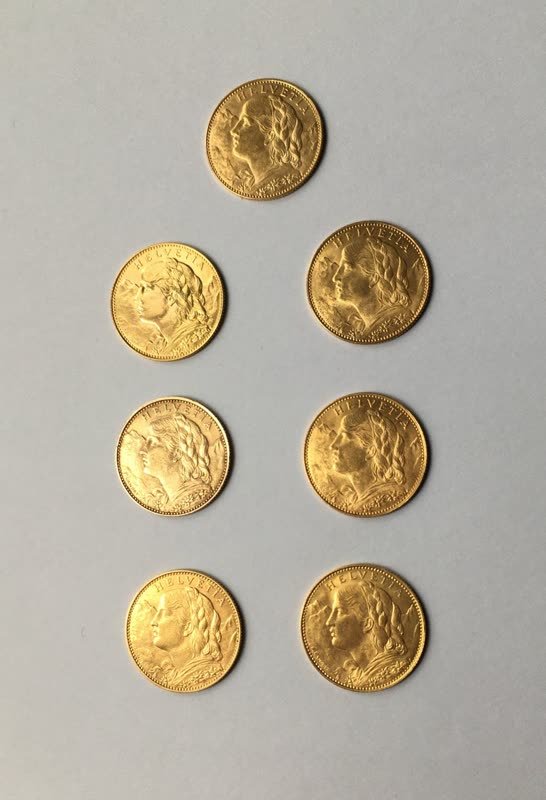 Rückseite: 10 Franken Goldvreneli, Serie im Etui